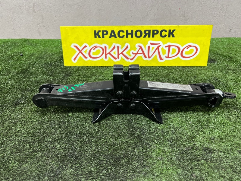 Домкрат Mitsubishi Dion CR9W 4G63 01.2000 (б/у)