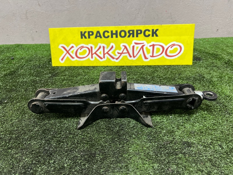 Домкрат Mazda Axela BKEP LF-VE 10.2003 (б/у)