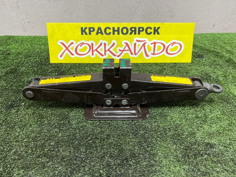 Домкрат Toyota Ipsum ACM26W 2AZ-FE 05.2001 (б/у)