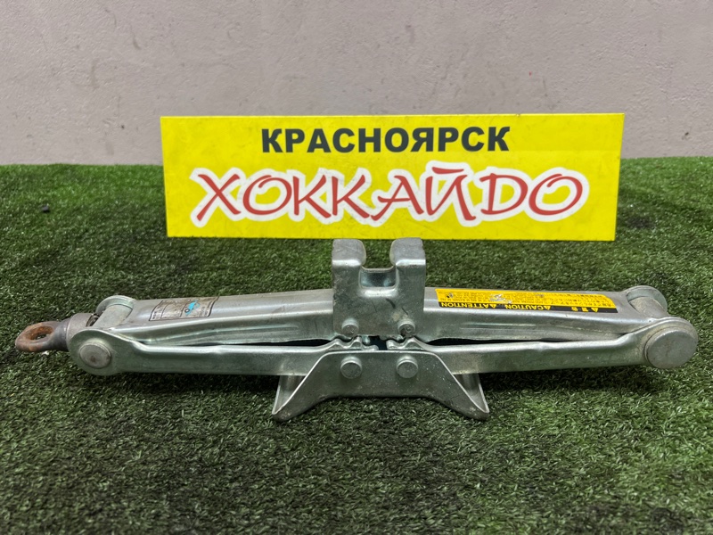 Домкрат Toyota Caldina ST215W 3S-GTE 1.2000 (б/у)