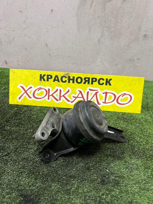 Подушка двигателя Toyota Ipsum SXM10G 3S-FE 04.1998 правая (б/у)