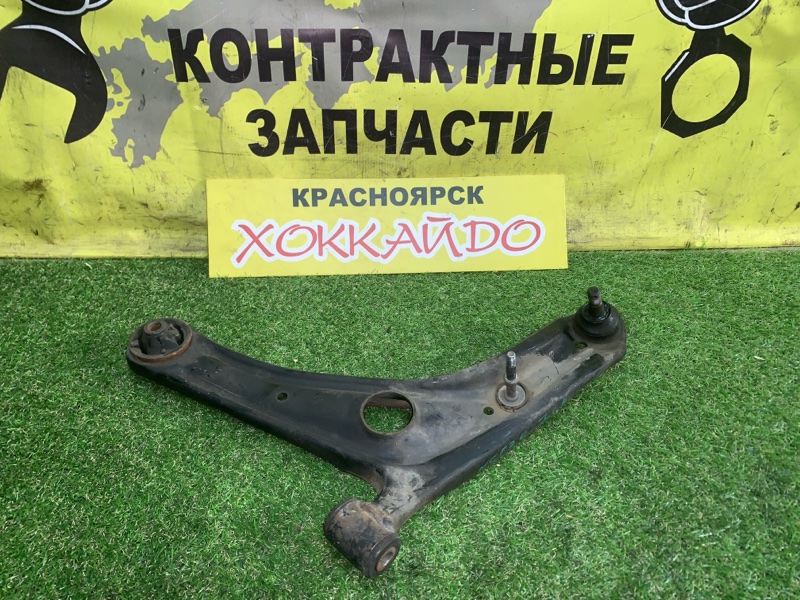 Рычаг подвески нижний Toyota Funcargo NCP20 2NZ-FE 08.1999 передний правый (б/у)