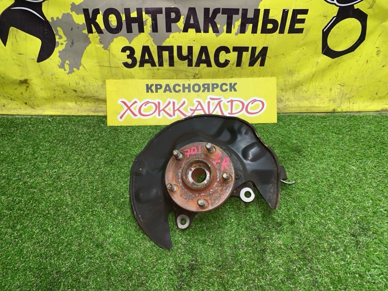 Ступица Toyota Allion ZZT245 1ZZ-FE 12.2001 передняя правая (б/у)