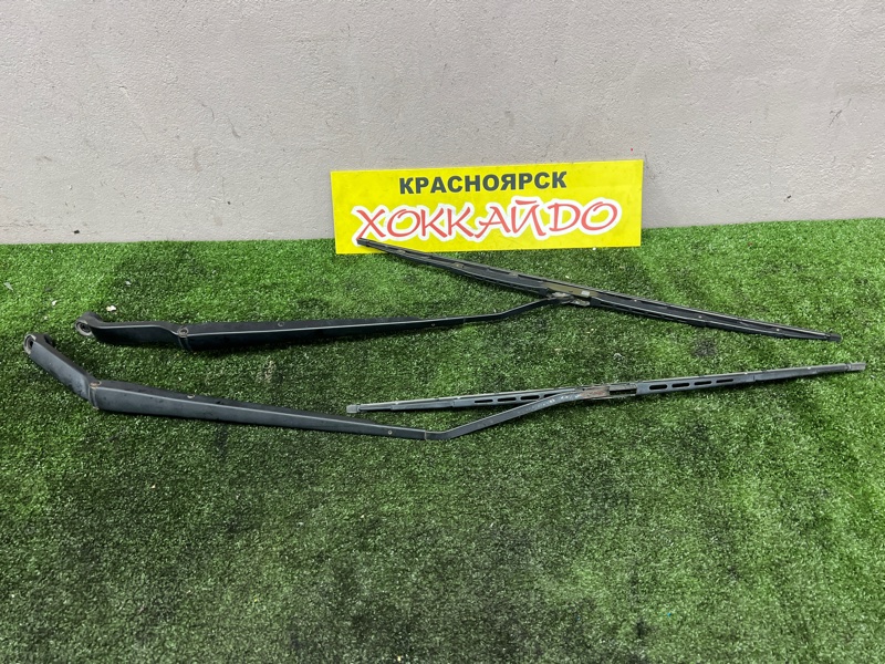 Дворник Toyota Ipsum SXM10G 3S-FE 04.1998 передний (б/у)