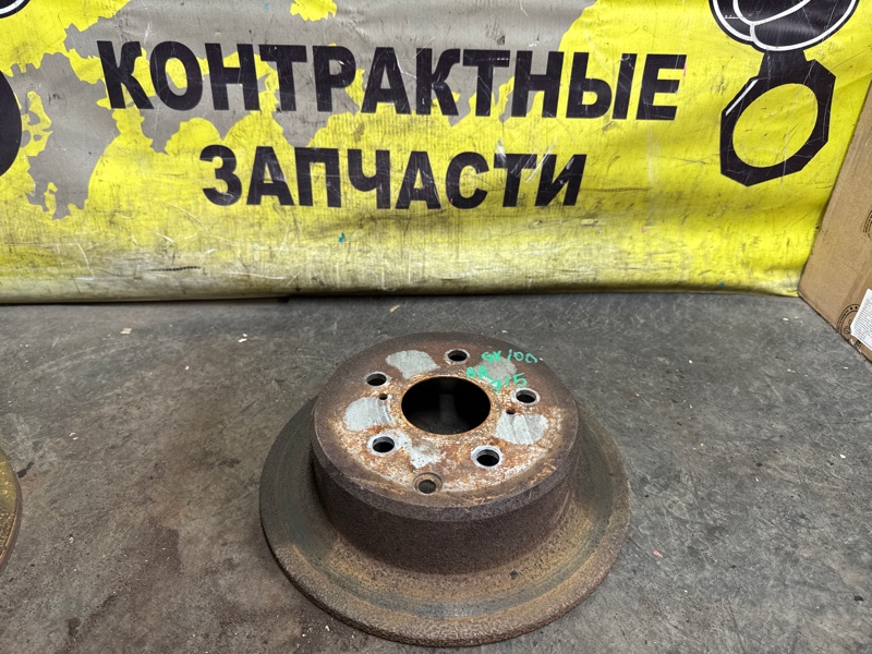Диск тормозной Toyota Mark II GX100 1G-FE 08.1998 задний (б/у)