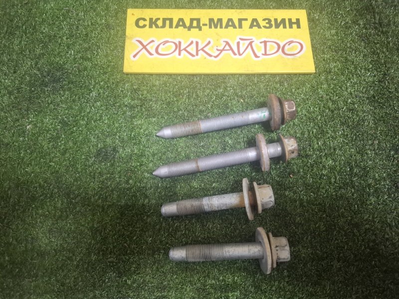 Болт Toyota Ipsum SXM10G 3S-FE 04.1998 (б/у)