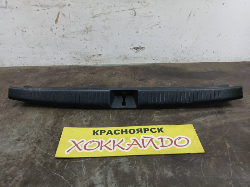 Накладка багажника Toyota Caldina ST215W 3S-GTE 1.2000 (б/у)