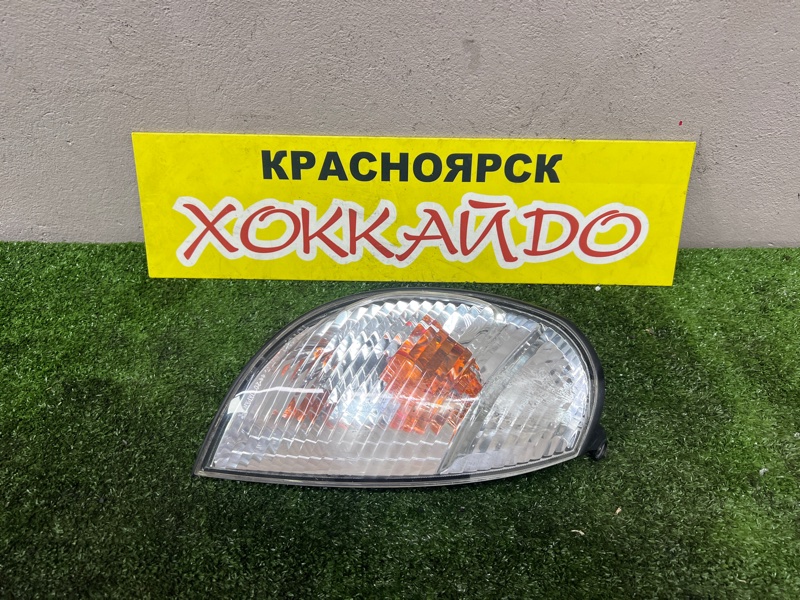 Габарит Toyota Nadia SXN10 3S-FE 08.1998 правый (б/у)
