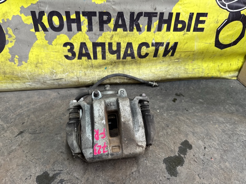 Суппорт Nissan Murano TZ51 QR25DE 09.2008 передний правый (б/у)