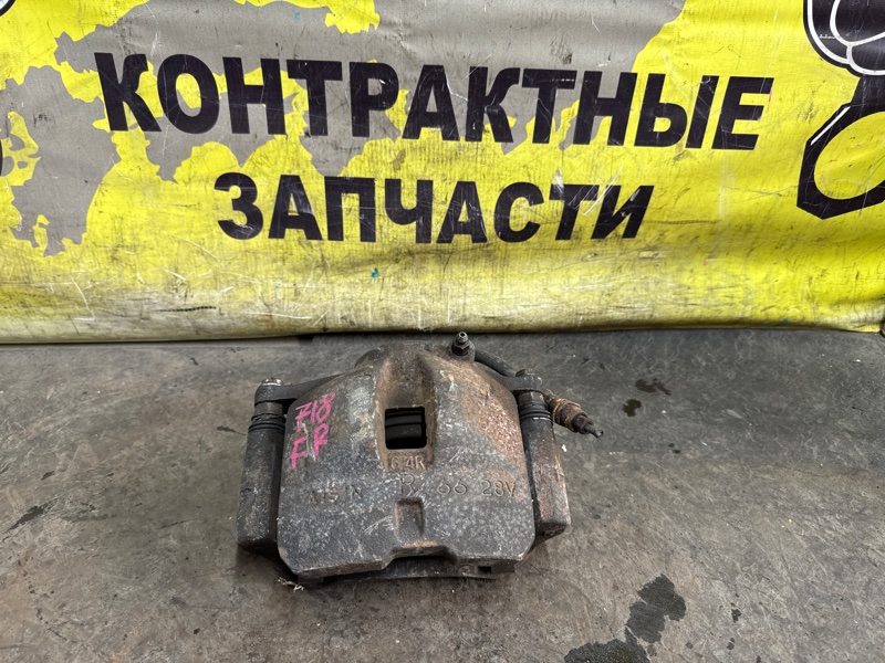 Суппорт Toyota Granvia KCH10 1KZ-TE 08.1995 передний правый (б/у)