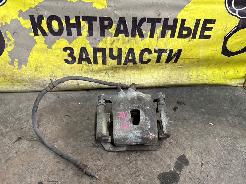 Суппорт Toyota Ipsum SXM10G 3S-FE 04.1998 передний правый (б/у)
