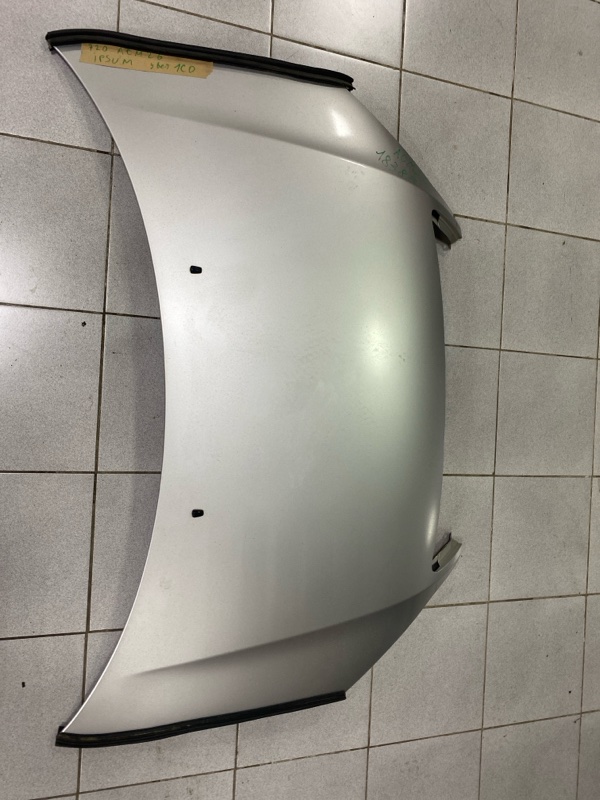 Капот Toyota Ipsum ACM26W 2AZ-FE 05.2001 (б/у)