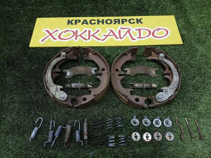 Колодки тормозные Toyota Caldina ST215W 3S-GTE 1.2000 задние (б/у)