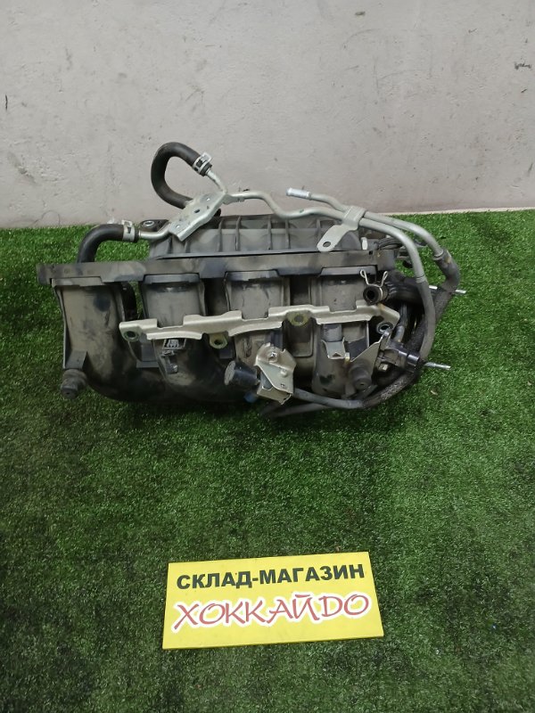 Коллектор впускной Toyota Premio ZRT261 3ZR-FAE 06.2007 (б/у)