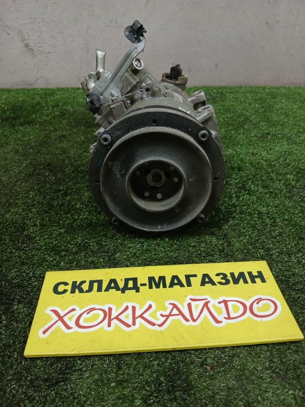 Компрессор кондиционера Toyota Premio ZRT261 3ZR-FAE 06.2007 (б/у)