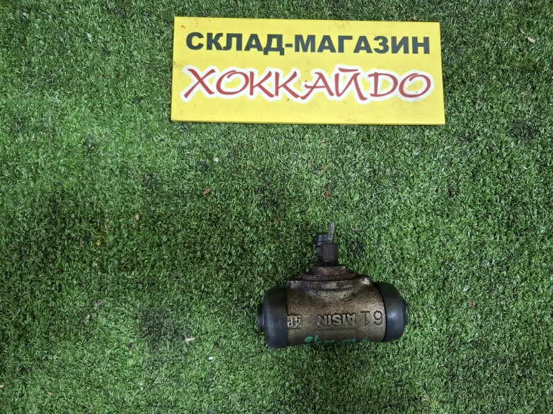 Рабочий тормозной цилиндр Toyota Granvia KCH10 1KZ-TE 08.1995 задний левый (б/у)