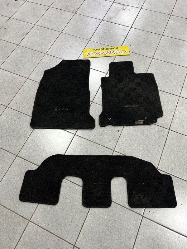 Коврик Toyota Wish ZNE10G 1ZZ-FE 01.2003 (б/у)