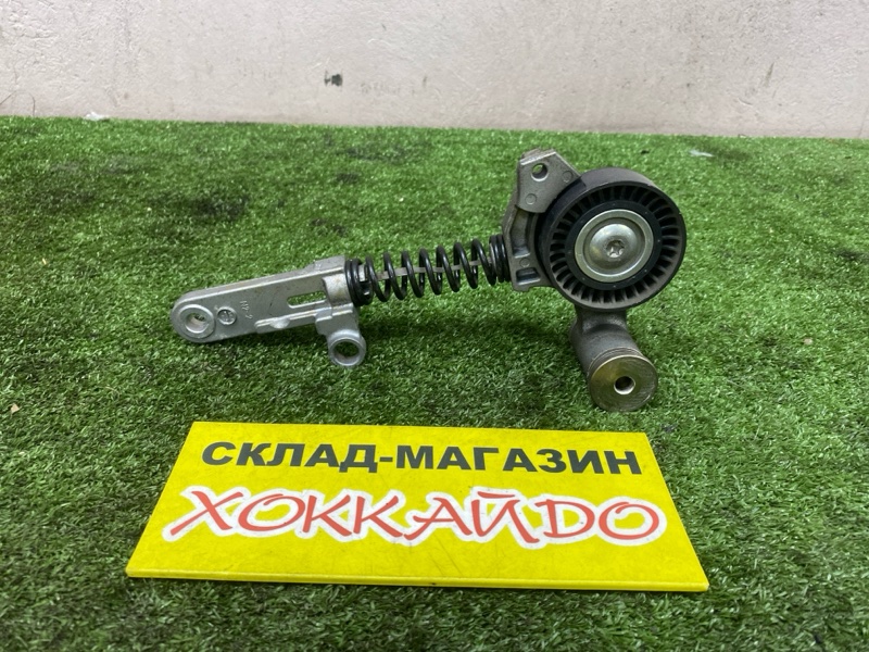 Ролик натяжной приводного ремня Toyota Voxy ZRR80G 3ZR-FAE 01.2014 (б/у)