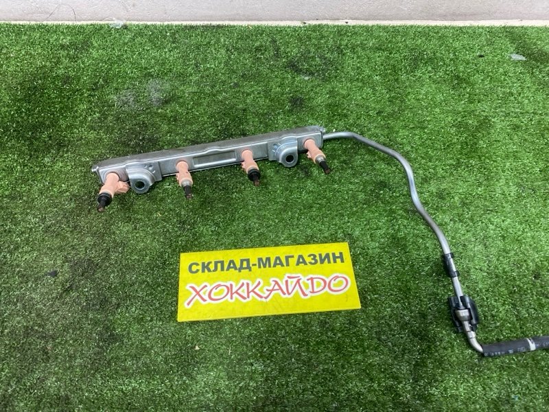 Форсунка Toyota Voxy ZRR80G 3ZR-FAE 01.2014 (б/у)
