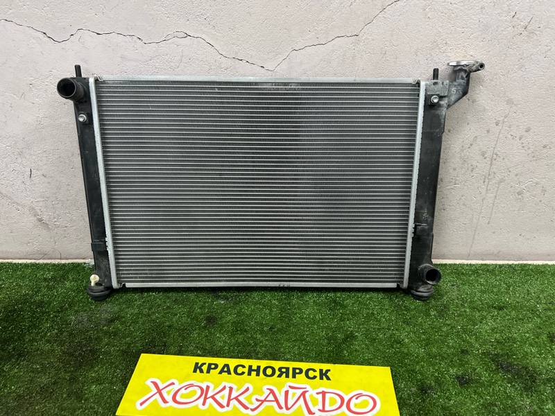 Радиатор двигателя Toyota Wish ZNE10G 1ZZ-FE 09.2005 (б/у)