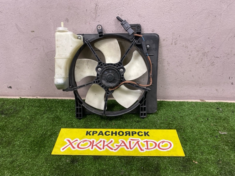 Вентилятор радиатора двигателя Honda FIT GD1 L13A 06.2004 левый (б/у)