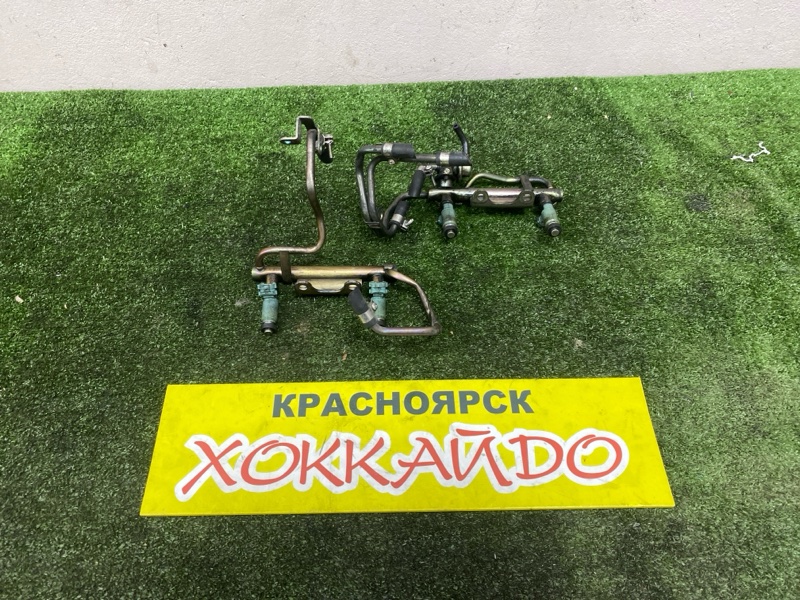 Форсунка Subaru Forester SG5 EJ205 02.2002 (б/у)