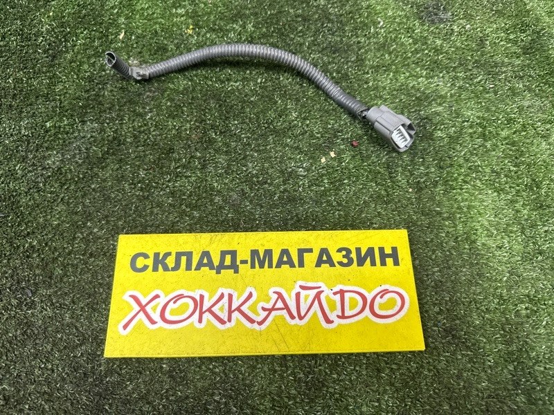Разъем Nissan Bluebird EU14 QG18DD 09.1998 (б/у)