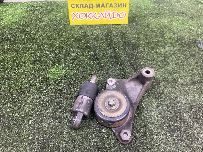 Ролик натяжной приводного ремня Toyota Ipsum ACM21W 2AZ-FE 05.2001 (б/у) Ролик натяжной приводного ремня Toyota Ipsum ACM21W 2AZ-FE 05.2001 (б/у)