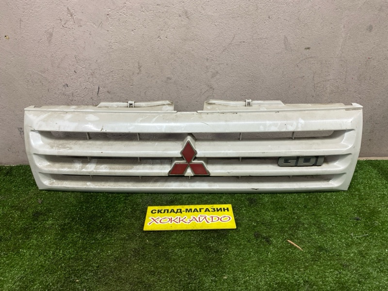 Решетка радиатора Mitsubishi Pajero iO H76W 4G93 06.1998 (б/у) Решетка радиатора Mitsubishi Pajero iO H76W 4G93 06.1998 (б/у)