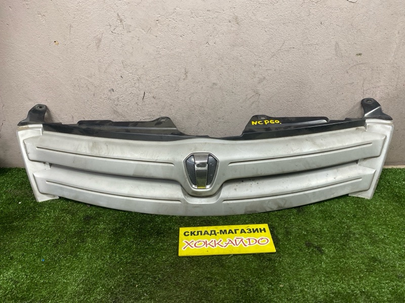 Решетка радиатора Toyota Ist NCP60 2NZ-FE 05.2002 (б/у) Решетка радиатора Toyota Ist NCP60 2NZ-FE 05.2002 (б/у)