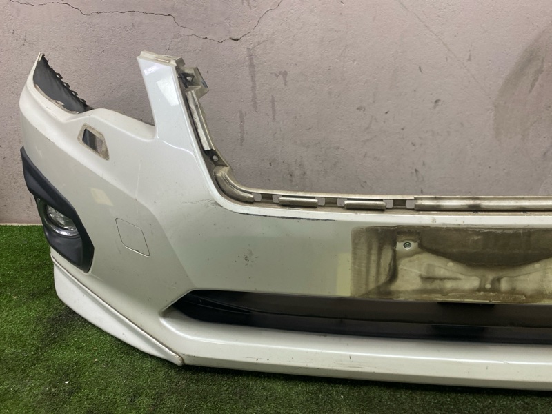 Бампер Subaru Impreza GP6 FB20A 11.2011 передний (б/у) Бампер Subaru Impreza GP6 FB20A 11.2011 передний (б/у)