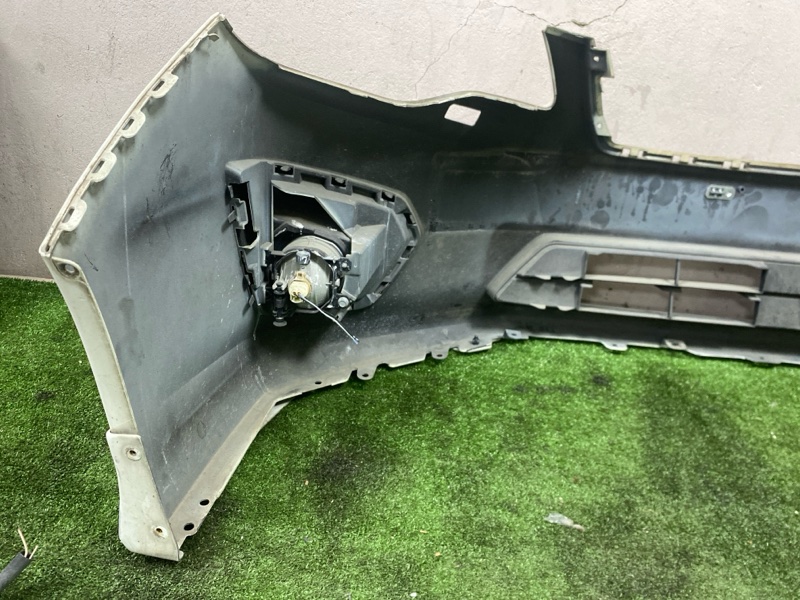 Бампер Subaru Impreza GP6 FB20A 11.2011 передний (б/у) Бампер Subaru Impreza GP6 FB20A 11.2011 передний (б/у)