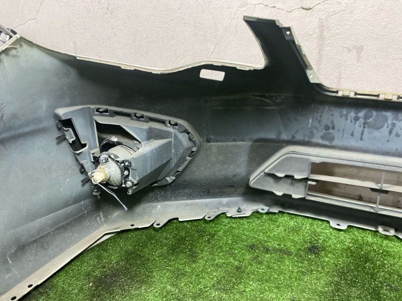 Бампер Subaru Impreza GP6 FB20A 11.2011 передний (б/у) Бампер Subaru Impreza GP6 FB20A 11.2011 передний (б/у)