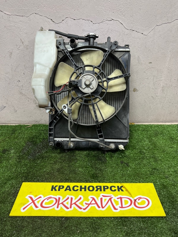 Радиатор двигателя Toyota Duet M100A EJ-VE 05.2000 (б/у)