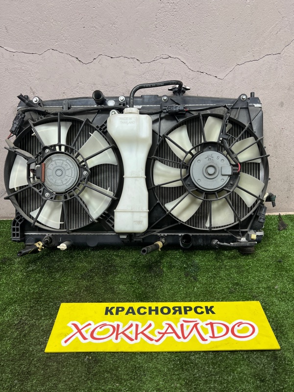Радиатор двигателя Honda Insight ZE2 LDA 02.2009 (б/у)