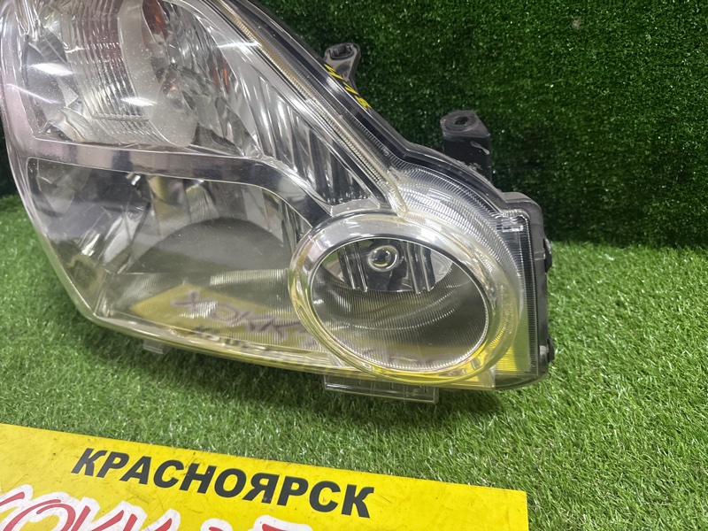 Фара Nissan X-Trail TNT31 QR25DE 08.2007 передняя правая (б/у) Фара Nissan X-Trail TNT31 QR25DE 08.2007 передняя правая (б/у)
