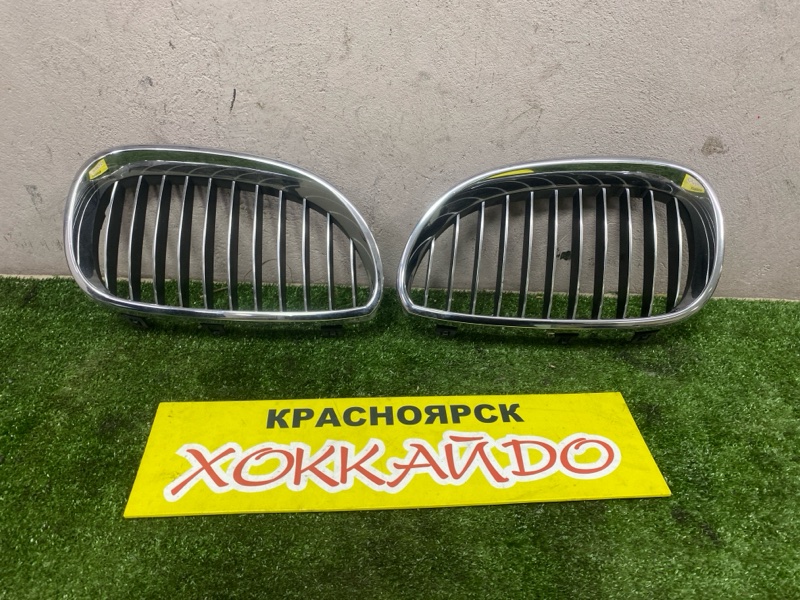 Решетка бампера BMW 5-Series E60 N52B30A 08.2003 (б/у)