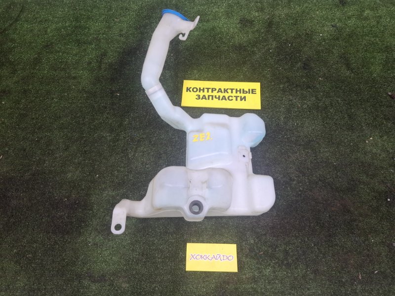 Бачок омывателя Honda Insight ZE2 LDA 02.2009 (б/у)