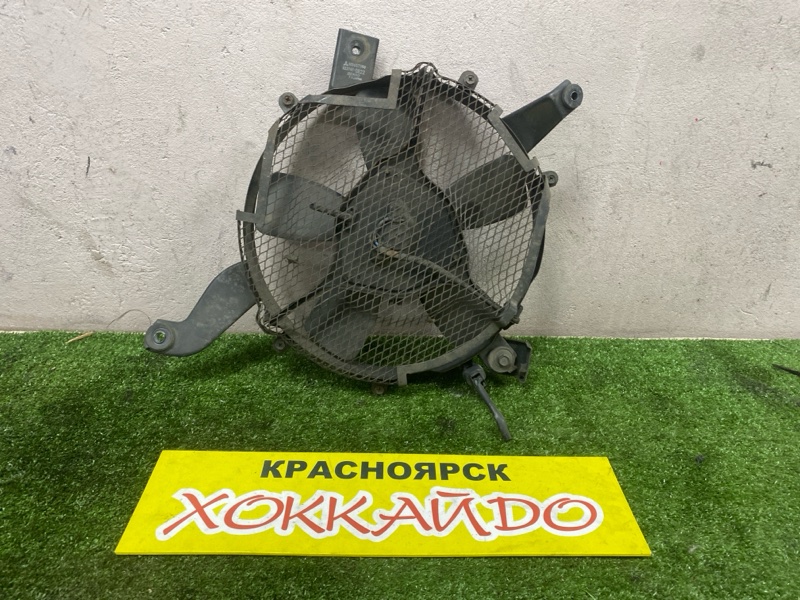Вентилятор радиатора двигателя Mitsubishi Pajero V45W 6G74 05.1997 (б/у) Вентилятор радиатора двигателя Mitsubishi Pajero V45W 6G74 05.1997 (б/у)