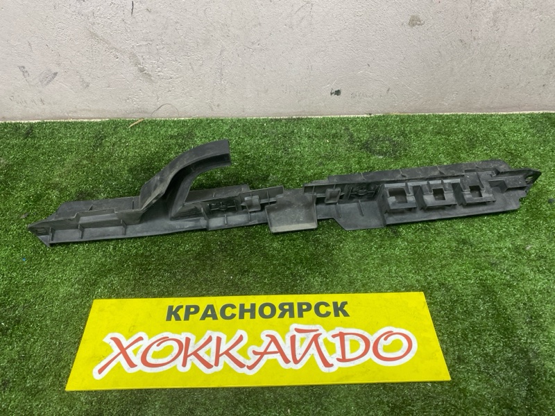 Накладка бампера Subaru Impreza GP6 FB20A 11.2011 (б/у) Накладка бампера Subaru Impreza GP6 FB20A 11.2011 (б/у)