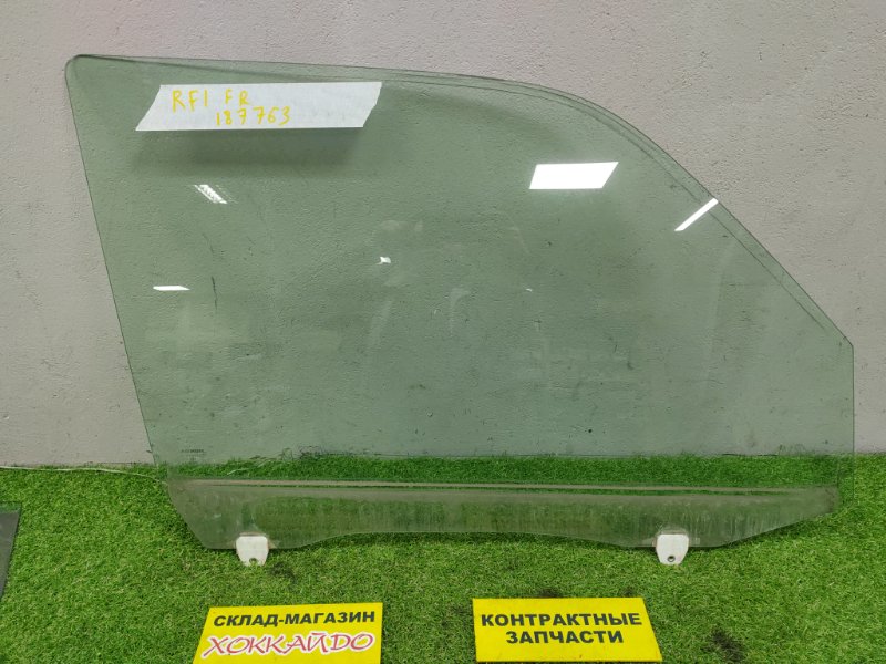 Стекло боковое Honda Stepwgn RF1 B20B 05.1996 (б/у)