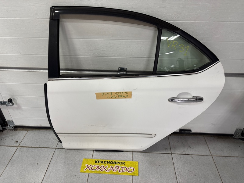 Дверь боковая Toyota Premio AZT240 1AZ-FSE 12.2004 задняя левая (б/у)