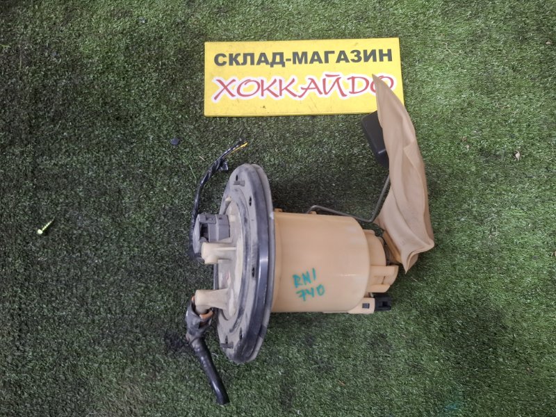 Насос топливный Honda Stream RN1 D17A 10.2000 (б/у)