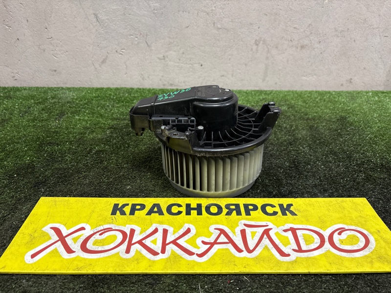 Вентилятор печки Toyota Prius ZVW30 2ZR-FXE 01.2009 (б/у)