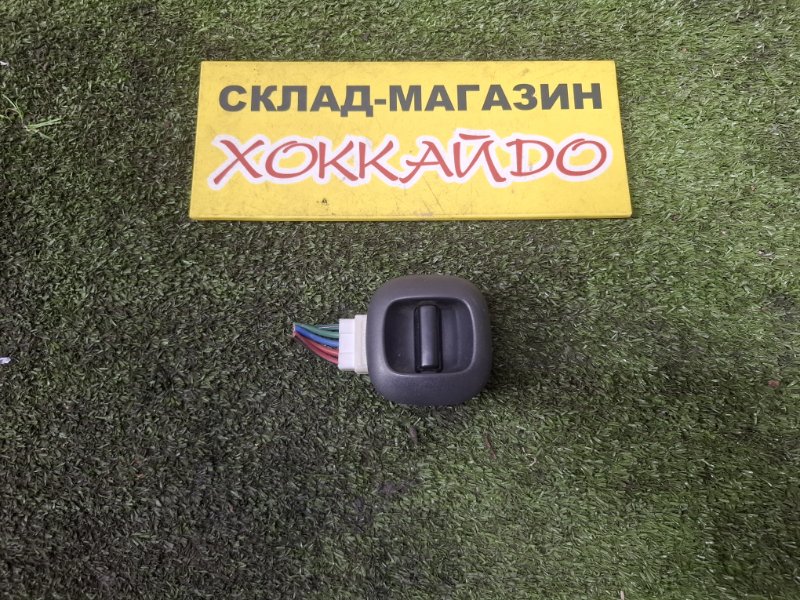 Кнопка стеклоподъемника Toyota Vitz SCP10 1SZ-FE 01.1999 задняя левая (б/у)