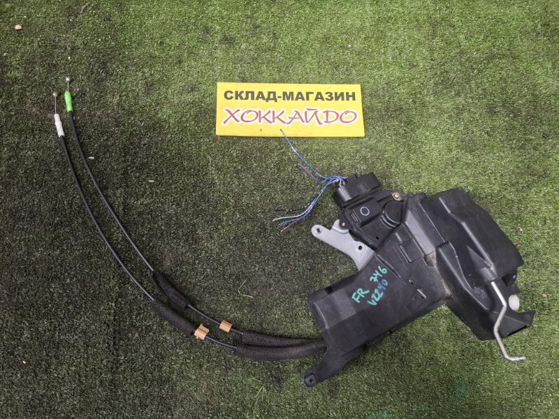 Замок дверной Toyota Soarer UZZ40 3UZ-FE 04.2001 передний правый (б/у)