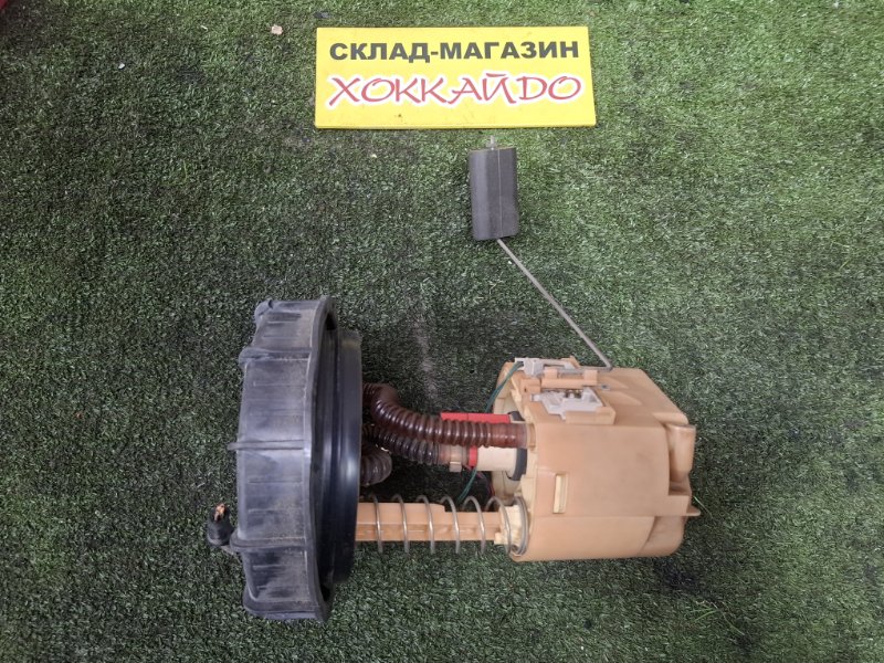 Насос топливный Mazda Demio DY3R ZJ-VE 08.2002 (б/у)