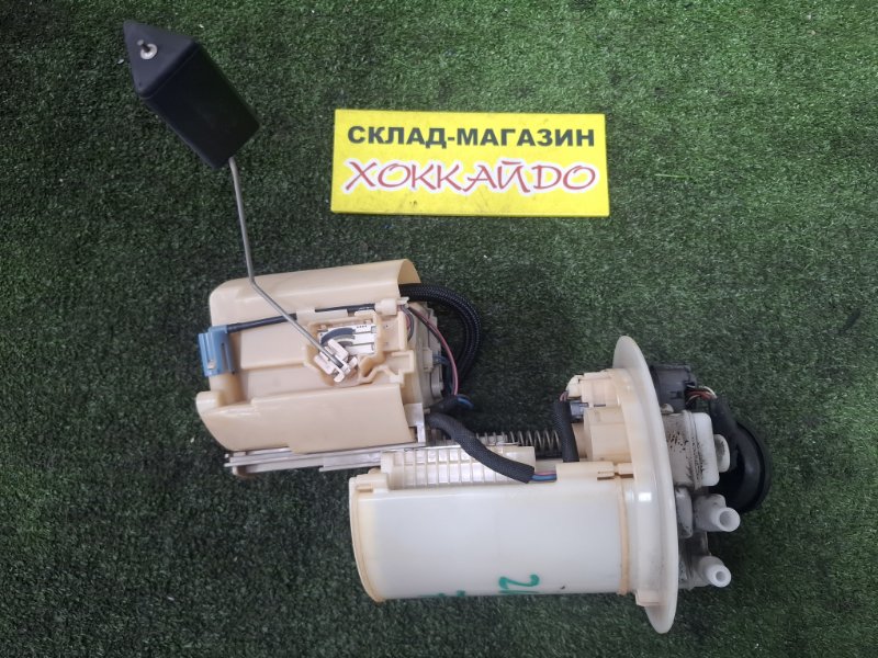 Насос топливный Toyota Prius ZVW30 2ZR-FXE 01.2009 (б/у)