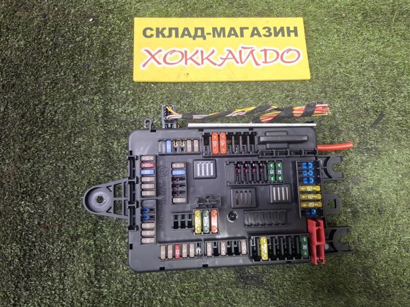 Блок предохранителей BMW 1-SERIES F20 N13B16A 10.2011 (б/у)