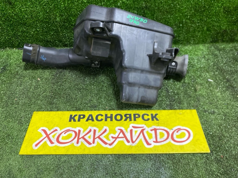 Воздухозаборник Toyota Prius ZVW30 2ZR-FXE 01.2009 (б/у)
